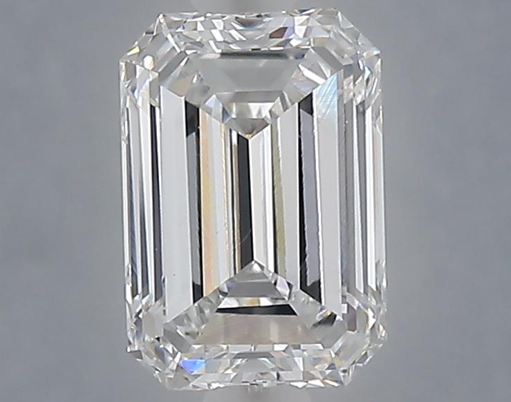 1.52 ct. emerald Lab Grown Diamond front image