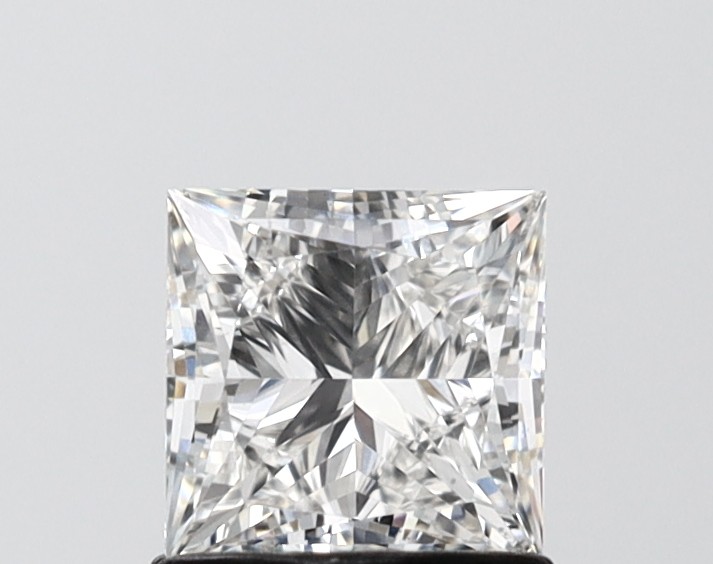 1.05 ct. princess Lab Grown Diamond front image