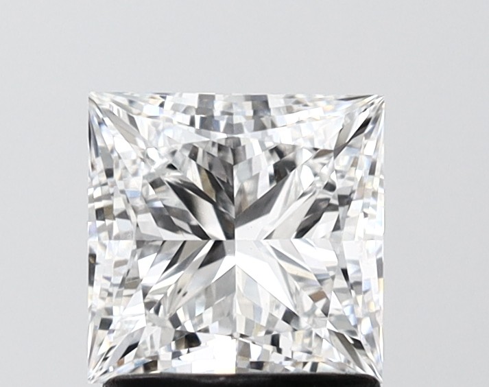 1.56 ct. princess Lab Grown Diamond front image