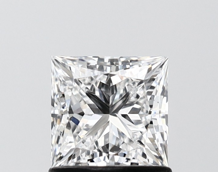 1.06 ct. princess Lab Grown Diamond front image