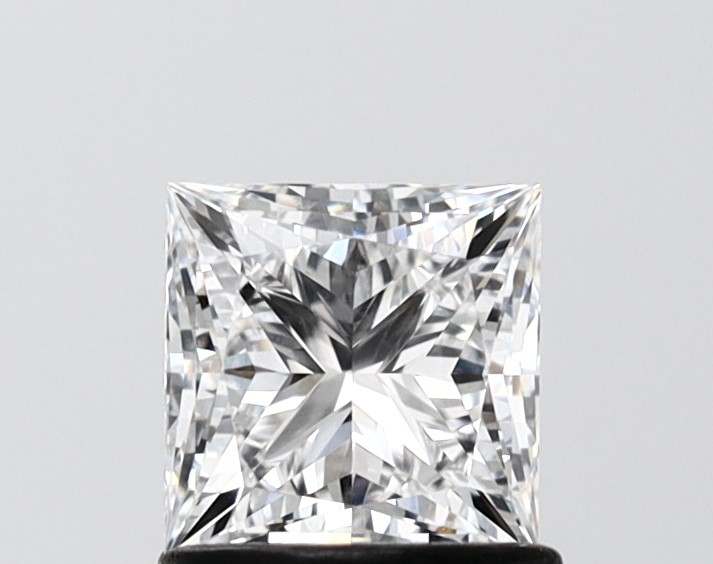 1.04 ct. princess Lab Grown Diamond front image