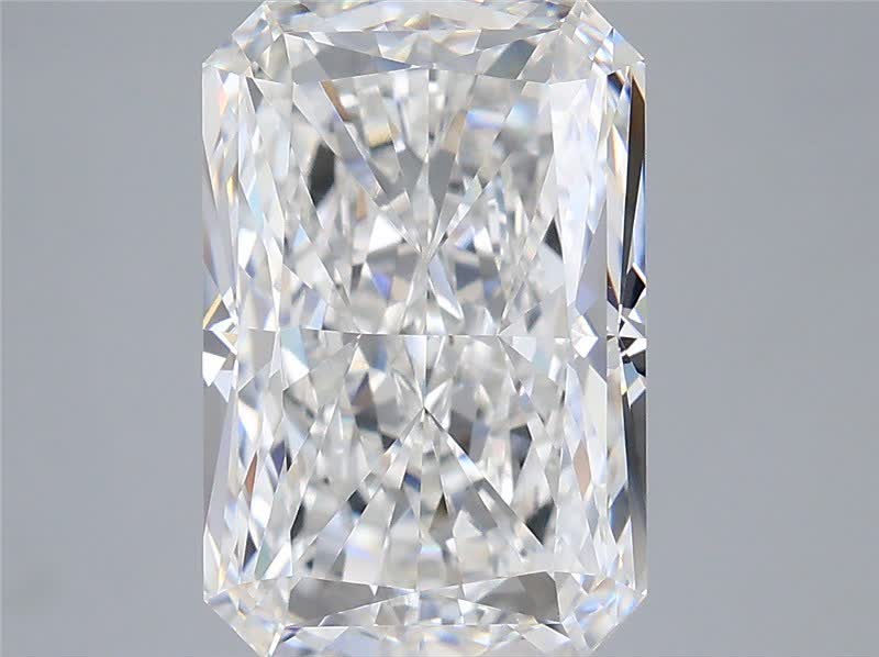 5.01 ct. radiant Lab Grown Diamond front image