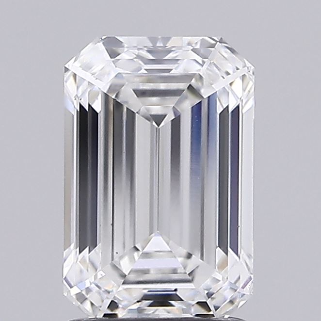 1.70 ct. emerald Lab Grown Diamond front image