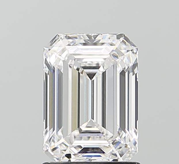 1.55 ct. emerald Lab Grown Diamond front image