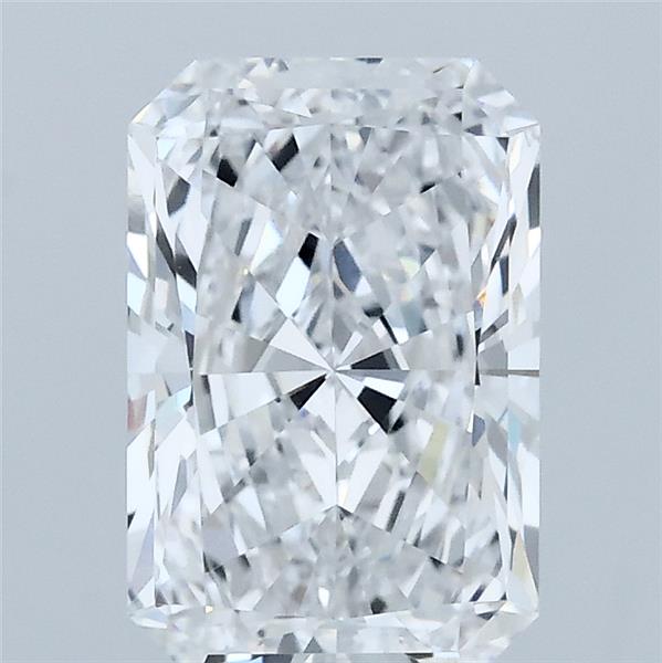2.00 ct. radiant Lab Grown Diamond front image