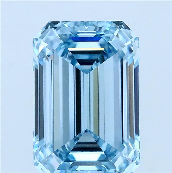 3.07 ct. emerald Lab Grown Diamond front image