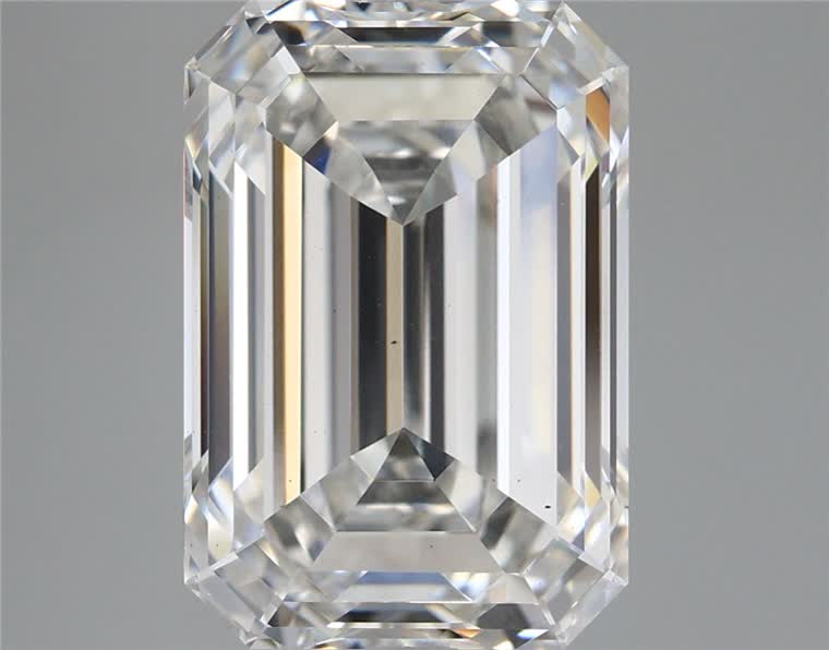 5.33 ct. emerald Lab Grown Diamond front image