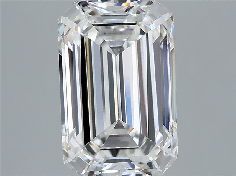 4.03 ct. emerald Lab Grown Diamond front image