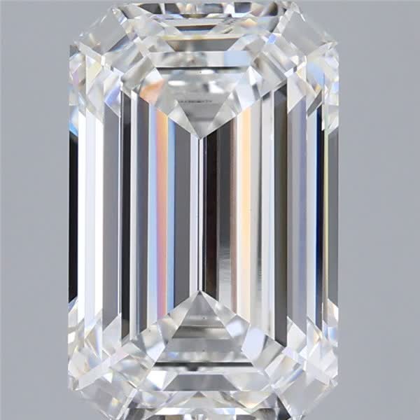 4.05 ct. emerald Lab Grown Diamond front image
