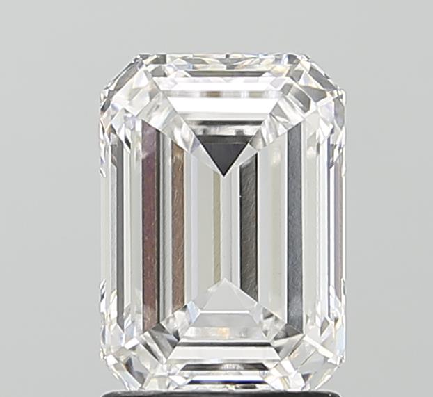1.94 ct. emerald Lab Grown Diamond front image