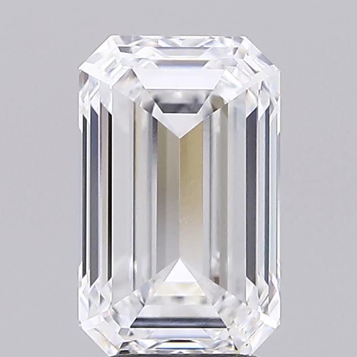 3.03 carat d VS1 EX Cut IGI emerald diamond