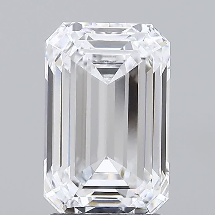 2.53 ct. emerald Lab Grown Diamond front image