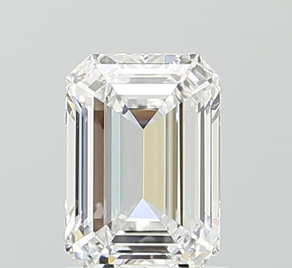 1.38 ct. emerald Lab Grown Diamond front image