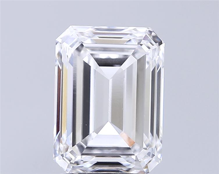 3.05 ct. emerald Lab Grown Diamond front image