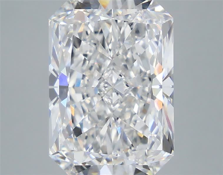 5.04 ct. radiant Lab Grown Diamond front image
