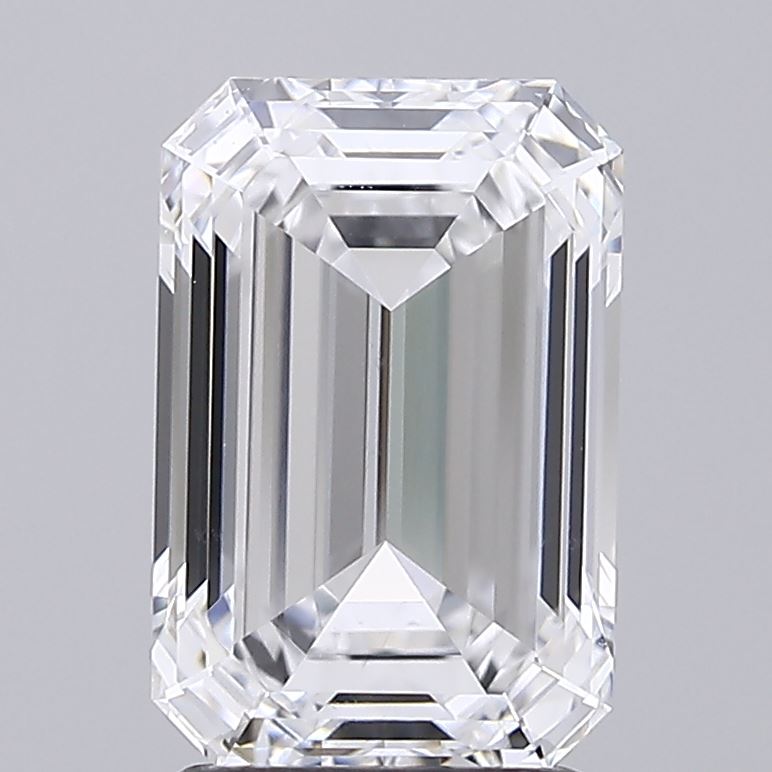 2.54 ct. emerald Lab Grown Diamond front image