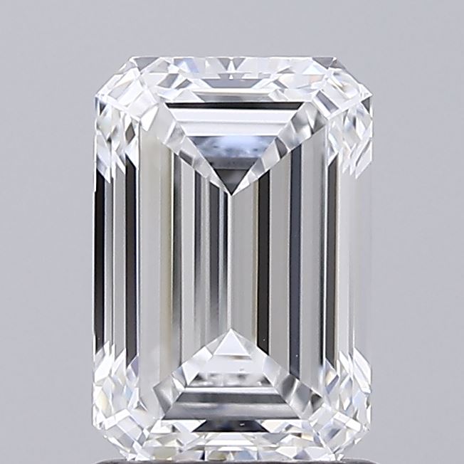 1.50 ct. emerald Lab Grown Diamond front image