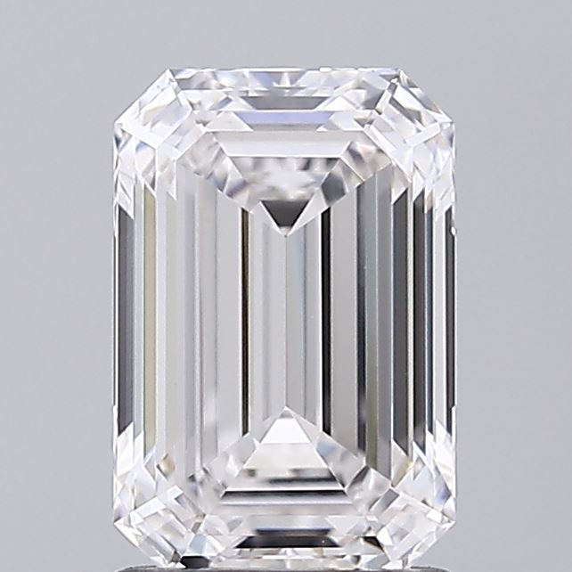 1.54 ct. emerald Lab Grown Diamond front image
