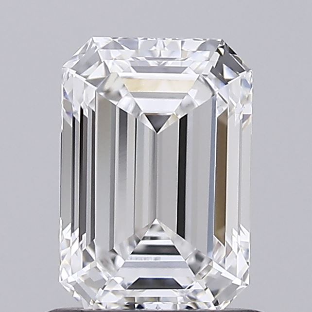 1.05 ct. emerald Lab Grown Diamond front image