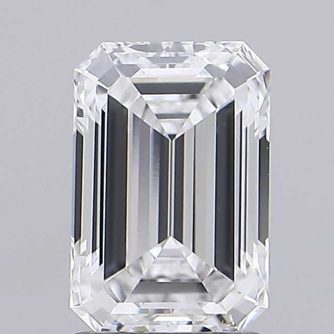 1.56 ct. emerald Lab Grown Diamond front image