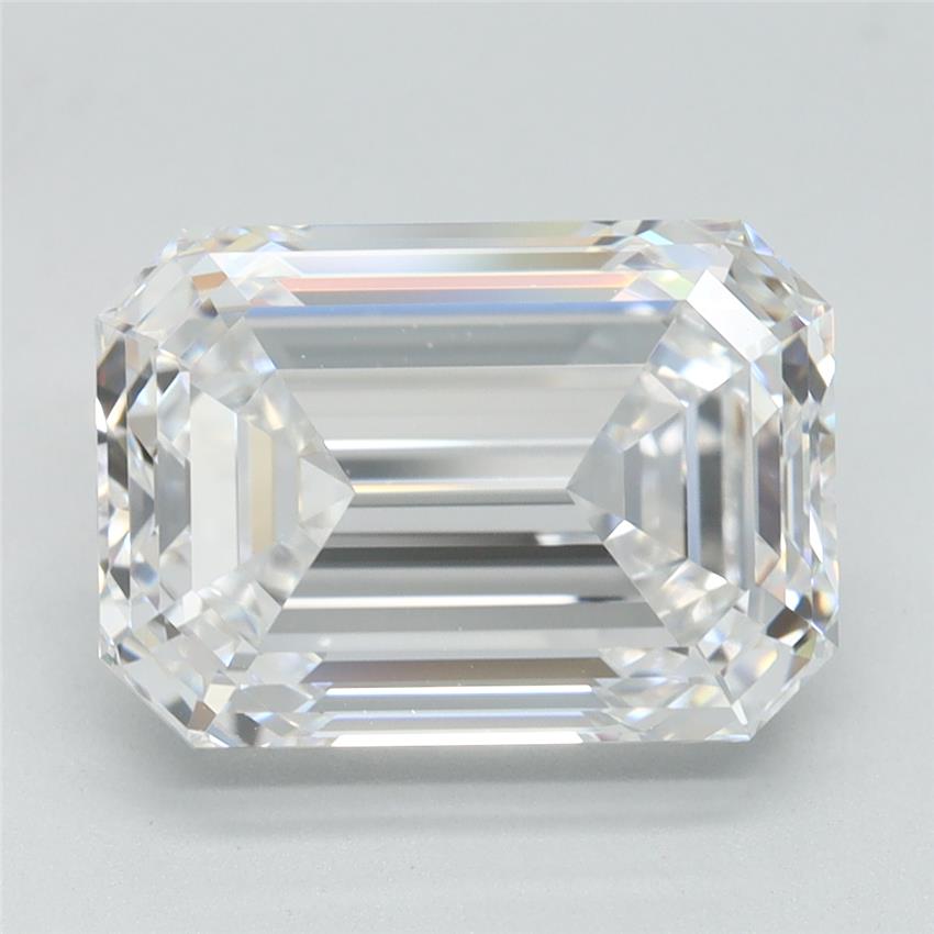 4.51 ct. emerald Lab Grown Diamond front image