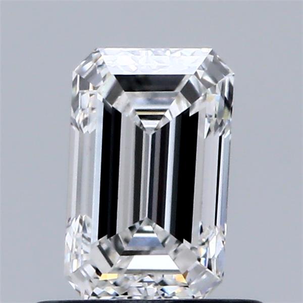 0.83 ct. emerald Lab Grown Diamond front image