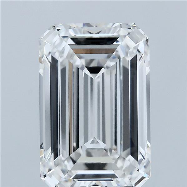 5.21 ct. emerald Lab Grown Diamond front image