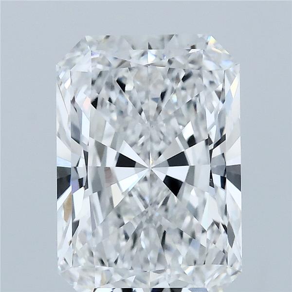 3.26 ct. radiant Lab Grown Diamond front image
