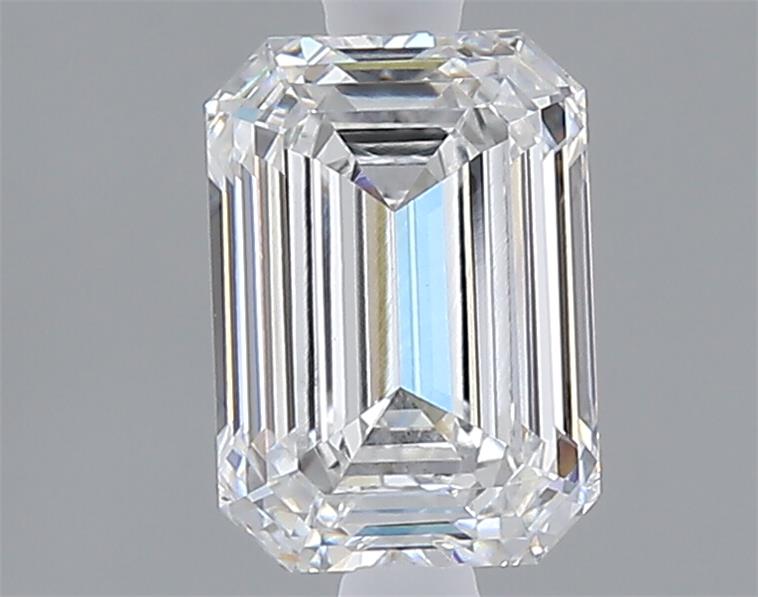 1.56 ct. emerald Lab Grown Diamond front image