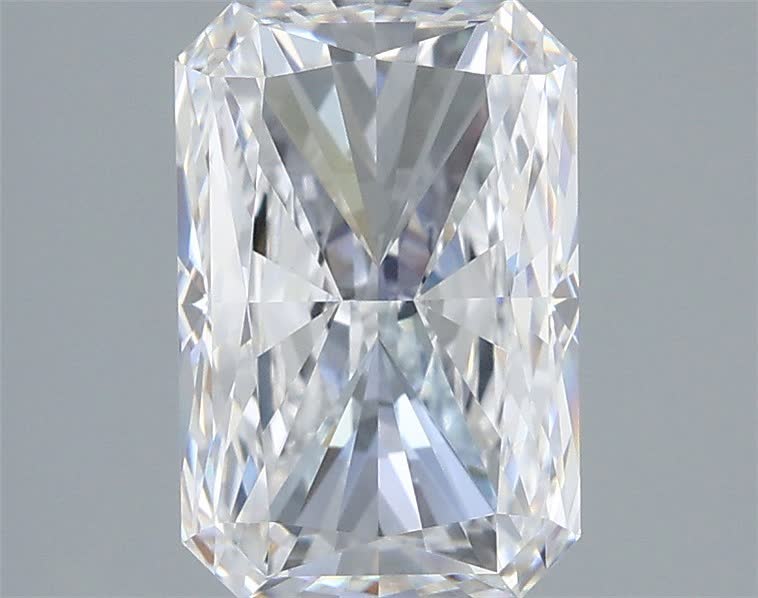 2.51 ct. radiant Lab Grown Diamond front image