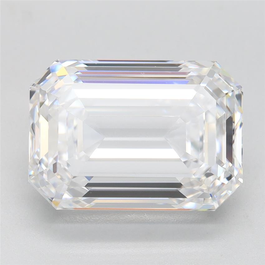4.52 ct. emerald Lab Grown Diamond front image