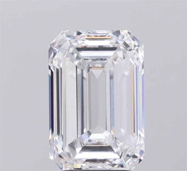 3.86 ct. emerald Lab Grown Diamond front image